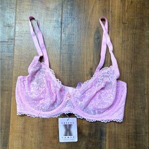 NWT Savage X Fenty  Women’s Floral Lace Unlined Bra with X Charm Bra Size 38D